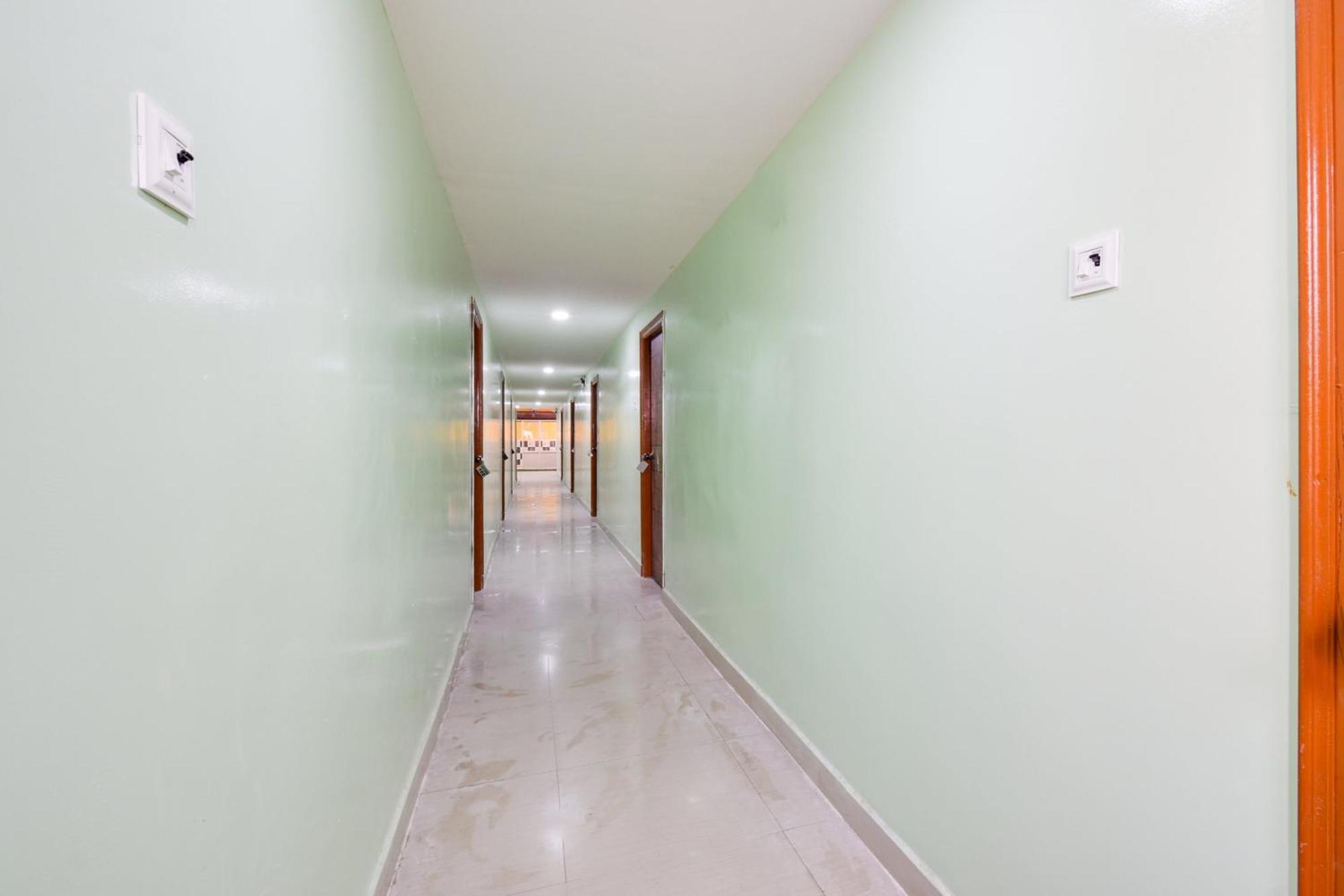 Hotel O Lucky Grand Hajdarabad Zewnętrze zdjęcie
